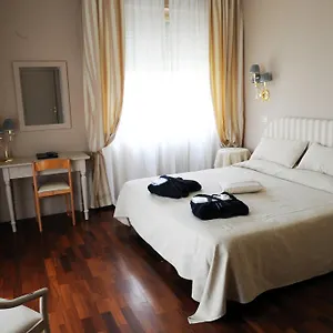 *** Hotel Columbia Italia